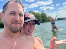 Thanks for all my bday wishes. Had a blast with my girls. Colts game, laser  tag, go kart racing then today at buckeye lake. You girls are to good to  me. Love