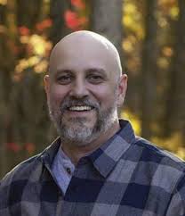 Familiar Face: Difficult news realigns Randy Maxwell's perspective