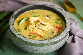 This greek lemon chicken soup is a great way to warm your belly on cool autumn evenings! Coconut Lemongrass Chicken Soup The Familiar Kitchen