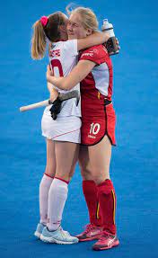 Ieder weekend wordt een ander team in. Wat U Moet En Mag Weten Over De Acht Vrouwenploegen Op Het Ek Hockey Ek Hockey Hln Be