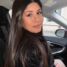 Linda Salman's Instagram, Twitter & Facebook