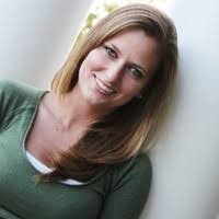 Danielle Ferrigno's Instagram, Twitter & Facebook