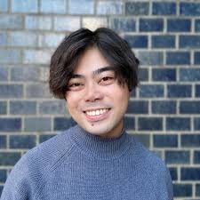 What is a good "thank you" gift idea for a private tour guide and one-time  private driver in Japan?