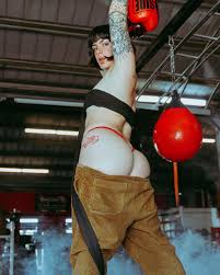 Bee Content | APClips.com