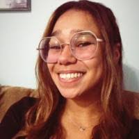 Angelina Simon's Instagram, Twitter & Facebook