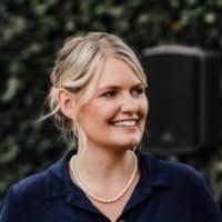 20+ "Sandra Bruch" profiles