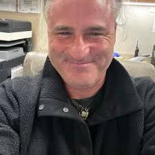 Dr. Christopher Howse, MD