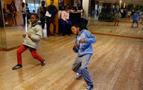 Перевод песни danza kuduro — рейтинг: Kuduro Angolana 2019