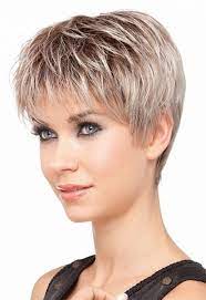 Modèle de coiffure pour femme de 50 ans : Epingle Sur Cols Tricot