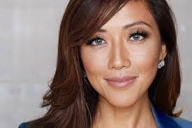 Meridith Dillon's Instagram, Twitter & Facebook