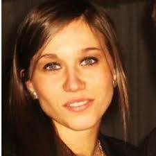 Laura Berte's Instagram, Twitter & Facebook