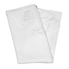 The towel also acts as a splash guard for parents, keeping your clothes dry, during. Clevamama Splash And Wrap Baby Bath Towel Hood White Makes It So Easy To Get Them Out Of The Tub And You Not Wet Baby Bath Towel Baby Towel Bath Wrap
