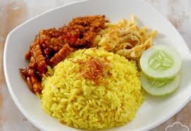 Sebenarnya cara membuat nasi uduk hampir sama dengan cara membuat nasi kuning karena secara garis besar bumbu yang digunakan hampir sama. 5 Resep Nasi Uduk Enak Dan Gampang Knowledge Sharing