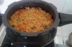 How To Make Thakkali Choru Kerala Style Tomato Rice Indian Recipes Vegetarian Recipes