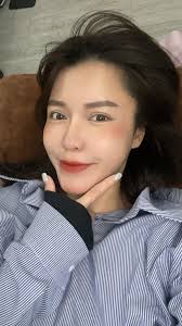 Momoco。毛毛摳- 這個週末睡了兩天🤣🤣🤣 好廢好喜歡明天又要上班啦！