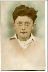 Driving into the city with my dad in the sixties, Vulcan always fascinated  me. Cool god and my dad would tell me about why he was important to a city  built on