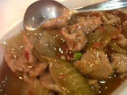 Masukan garam dan aduk rata, kemudian sajikan. Tumis Daging Babi Dengan Sayur Asin Sister S Stories