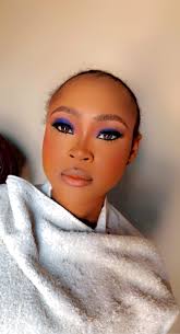 Aba makeup artist ✌️ How did I do guys?