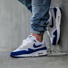 Pin Auf Sneakers