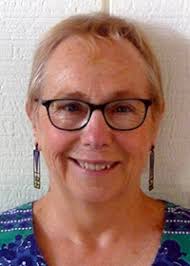 Dr. Kelli Hoover, ESA Fellow (2021)