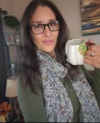 Welcome to Thirsty Thursday, my peeps! I have a freckle check this morning  (dermatologist appt) but wanted to wish you a wonderful day and remind you  to be kind, especially to yourself.