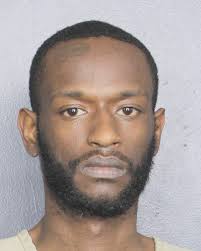 Jones, Derrell Lamont Allen POSS CANNABIS 20 GRAMS LESS/ SYNTH CANN 3 GMS  LESS Bail: $0.00 POSSESSION OF OXYCODONE (PERCOCAN/PERCOCET) Bail: $0.00  USE DISPLAY ETC WEAPON DURING FELONY UNDER INDICT Bail: $0.00