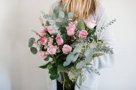 Send flowers to duluth, ga using our network of local florists & flower shops. Saffron Grey Couture Floral Design Duluth Mn Duluth Florist Minnesota Wedding Florist Daily Delivery Gift Shop