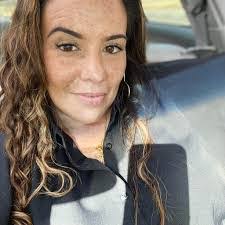 Vanessa Boswell's Instagram, Twitter & Facebook