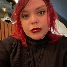 Kara Marie's Instagram, Twitter & Facebook