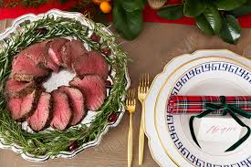 Even if you don't otherwise tend to cook fancy food, christmas dinner is where you like to pull out all the stops. Christmas Dinner Rosemary Peppercorn Beef Tenderloin Roast Pizzazzerie