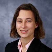 Julie Puckett's Instagram, Twitter & Facebook