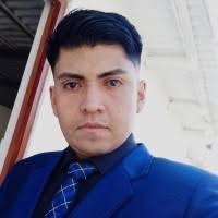 30+ perfiles de «Luis Vento»