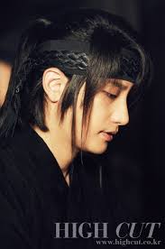 This is a place for discussions about your favourite korean drama series… Park Shi Hoo High Cut Vol 61 The Talking Cupboard