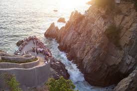 Maybe you would like to learn more about one of these? Category La Quebrada Wikimedia Commons