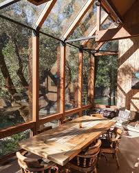 Bahce Dekorasyonu Ve Bahce Mobilyalari In 2020 House Design Beautiful Interiors Decor Cabin