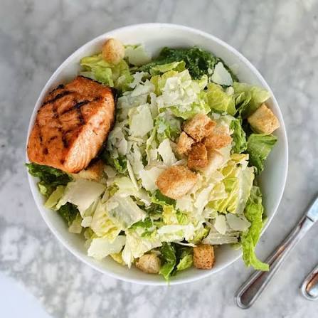 Caesar Salad (Sea Meat)