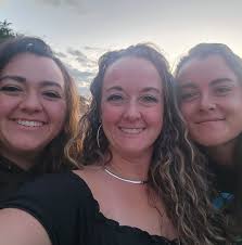 Can prepackaged snack bars be brought