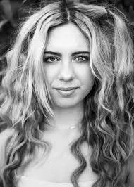 Alana Root's Instagram, Twitter & Facebook