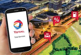 Il faut appuyer moins fort pour que la vitesse de remplissage soit moins forte et que seule de l'essence remplisse le réservoir. Total Ewallet Pour Faire Le Plein D Essence Depuis Son Mobile