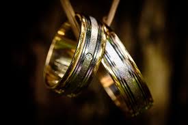 The remaining percentage is made up of copper or copper and silver. White Gold Vs Yellow Gold Vs Rose Gold Wedding Knowhow