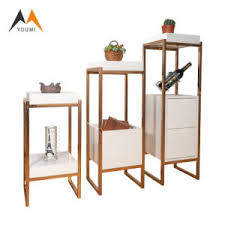 Whether it's a glass of water, a riveting novel, or your alarm clock; China Living Room Bed Side Table Gold Stainless Steel Corner Table China Corner Table Bedside Table