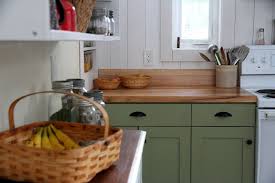 It is available in a wide array of grains and also shades and also it can be installed in strips, planks, or parquet squares. How We Made Kitchen Countertops From Hardwood Flooring A Traditional Life
