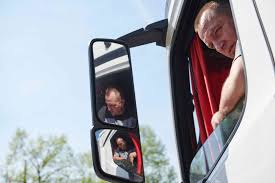 Chauffeur poids lourd suisse salaire. Action Pause De Conduite Vivre En Cabine Vivre En Cabine