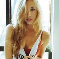 Emma Curcio (@curcio_emma)