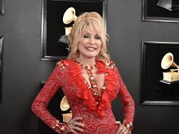 That sounds like a recipe for bad skin to me, but dolly has nice skin so whatever she's doing works for her. Dolly Parton Interesting Things You Don T Know About The Country Star