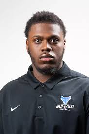 Bulls Hold off Akron, 41-30