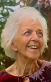 In loving memory of Esther Bradberry King