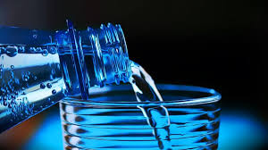 Wasser im traum hat je nach auftretenden umständen folgende vielschichtige bedeutungen: Traumdeutung Wasser Einfach Erklart Schlafzimmer De