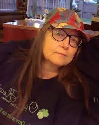 Francine Butts's Instagram, Twitter & Facebook