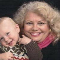 Patricia Papineau's Instagram, Twitter & Facebook